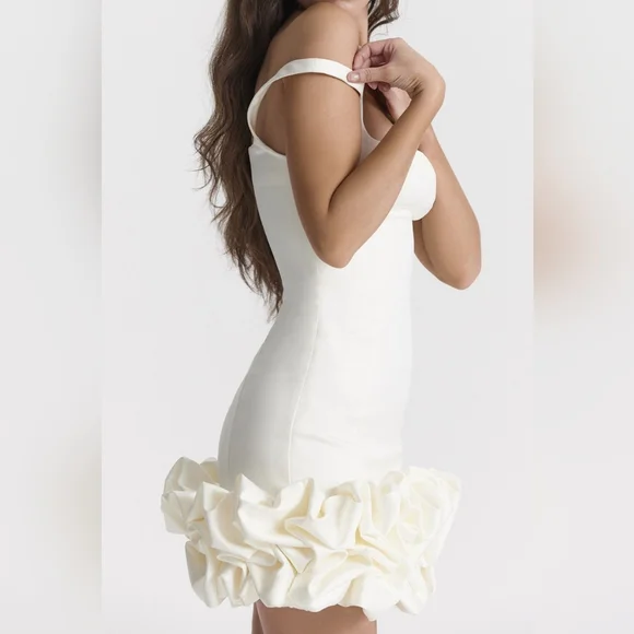 White Ruched Square Neck Sleeve Mini Dress - Picture 4 of 6